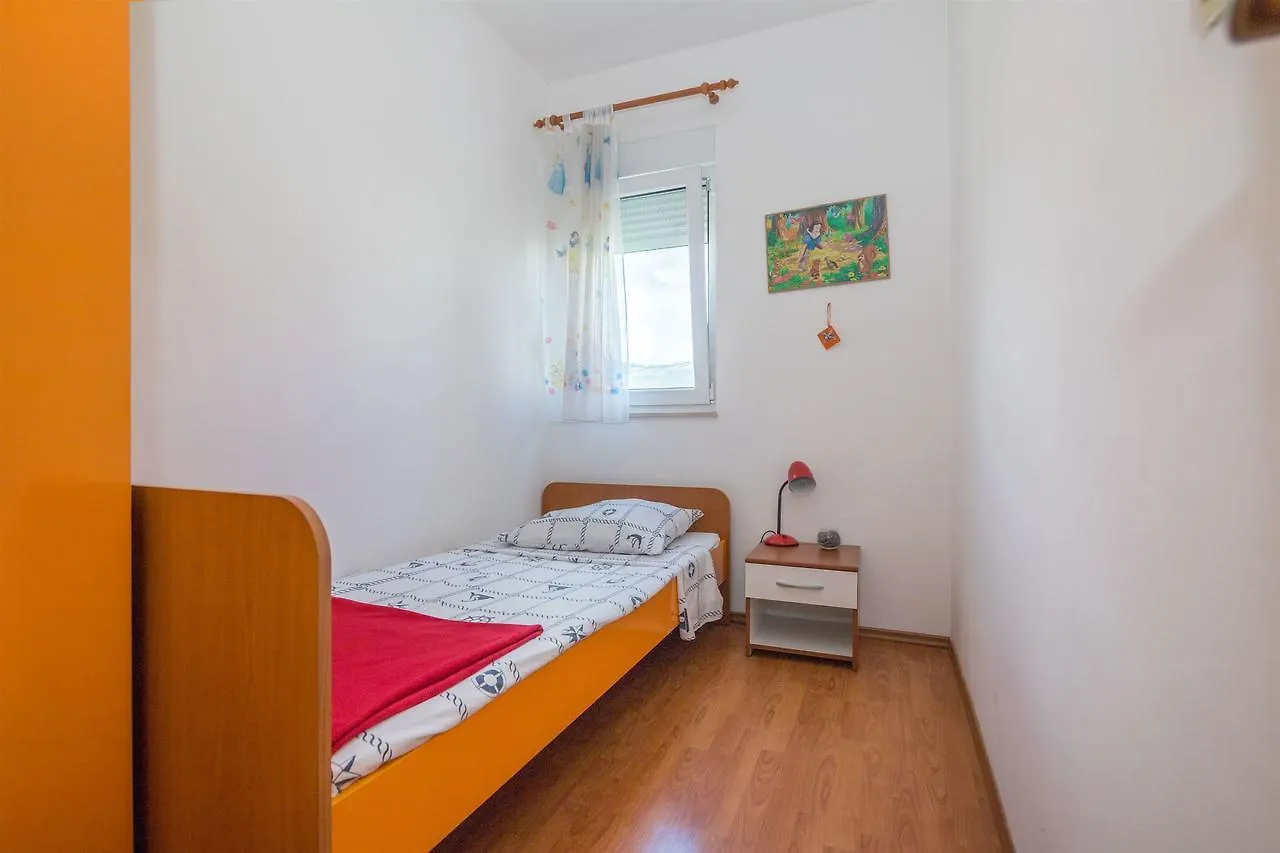 Apartment Danijela Kastela
