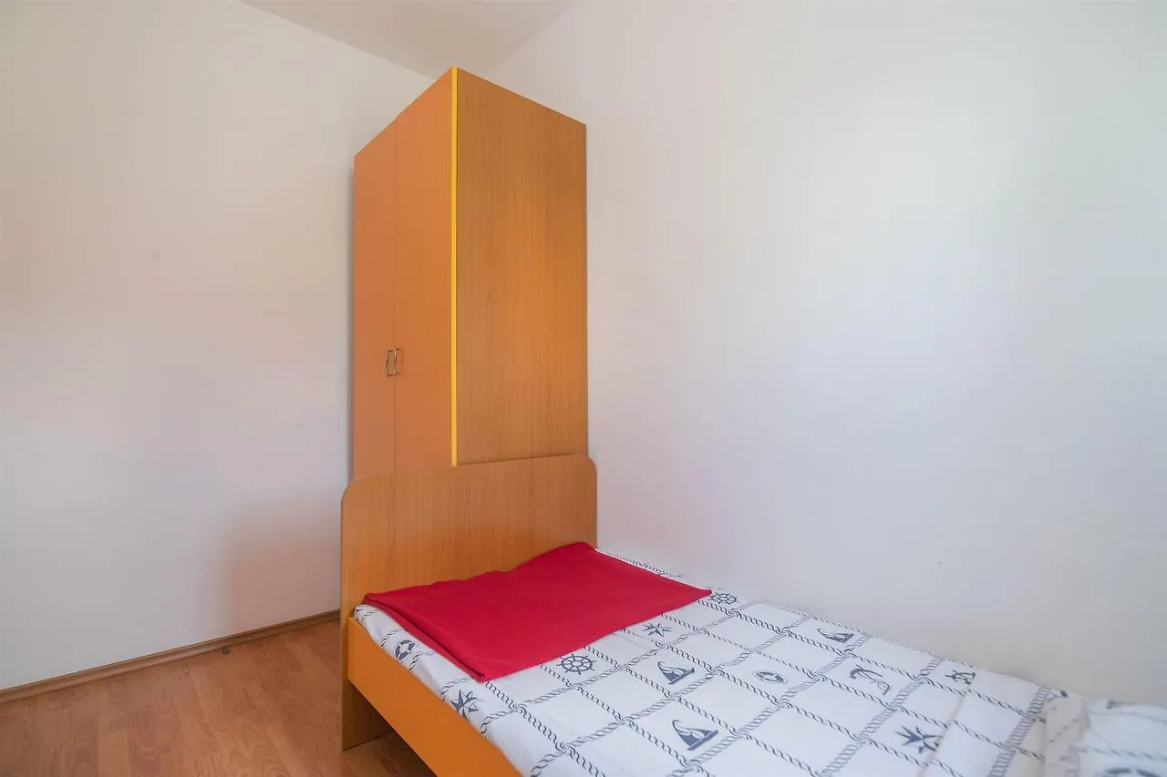 Apartment Danijela Kastela